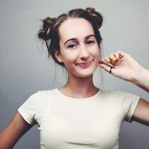 Meet your Posher, Ellie